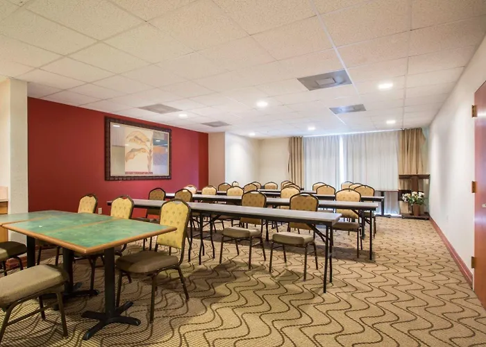 Comfort Suites Fort Pierce I-95